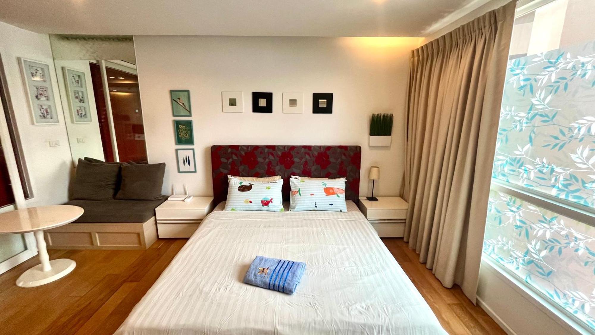 Cozy Studio Walk To Bts Free Wi-Fi Great Location Банкок Екстериор снимка