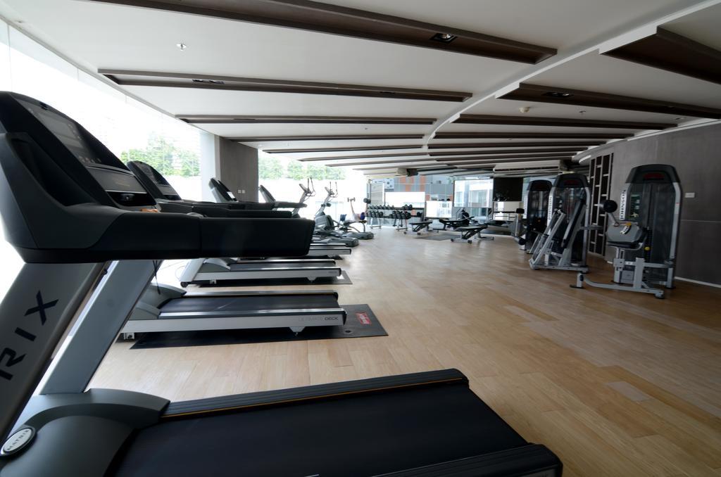 Cozy Studio Walk To Bts Free Wi-Fi Great Location Банкок Екстериор снимка