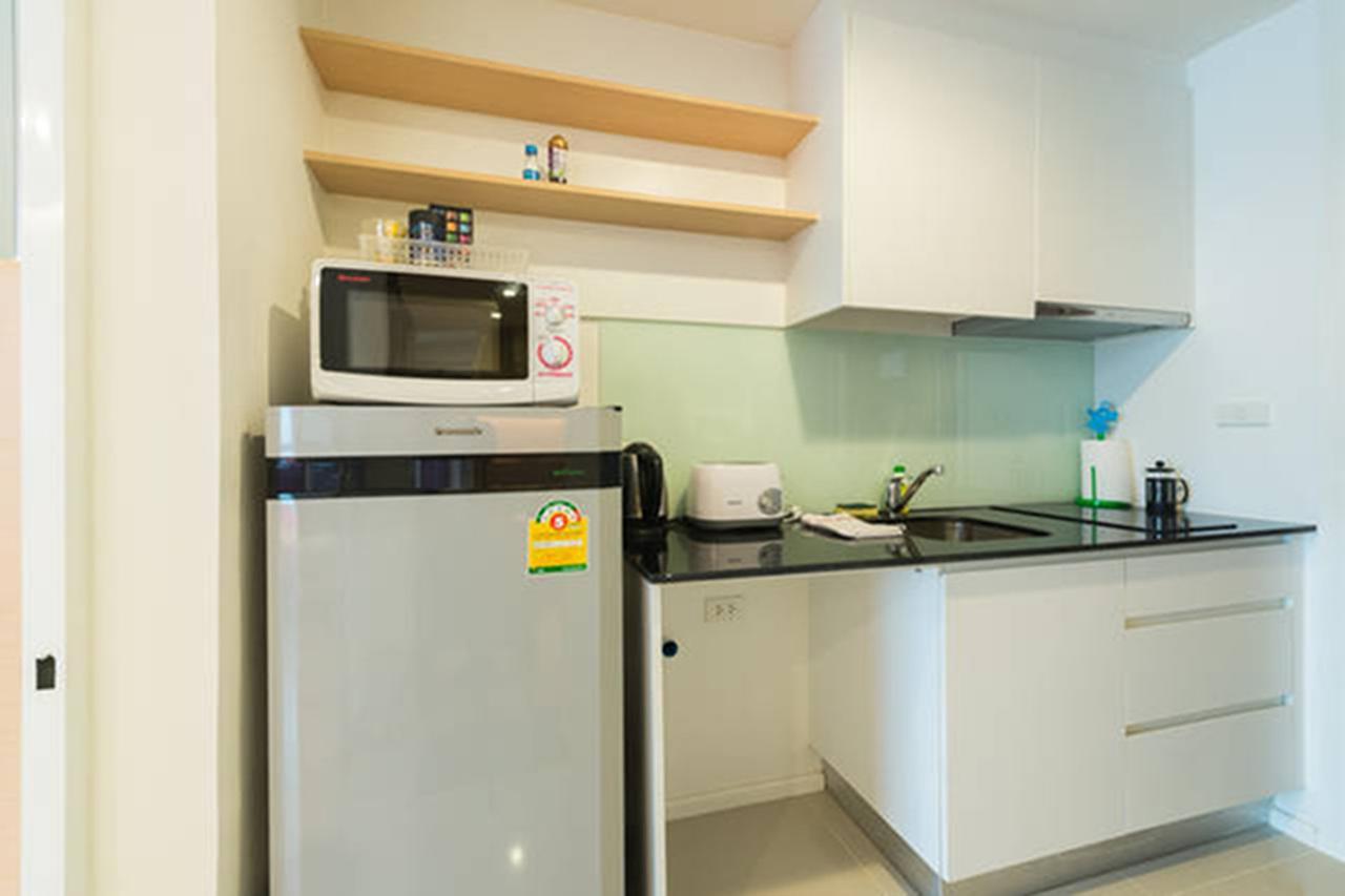 Cozy Studio Walk To Bts Free Wi-Fi Great Location Банкок Екстериор снимка